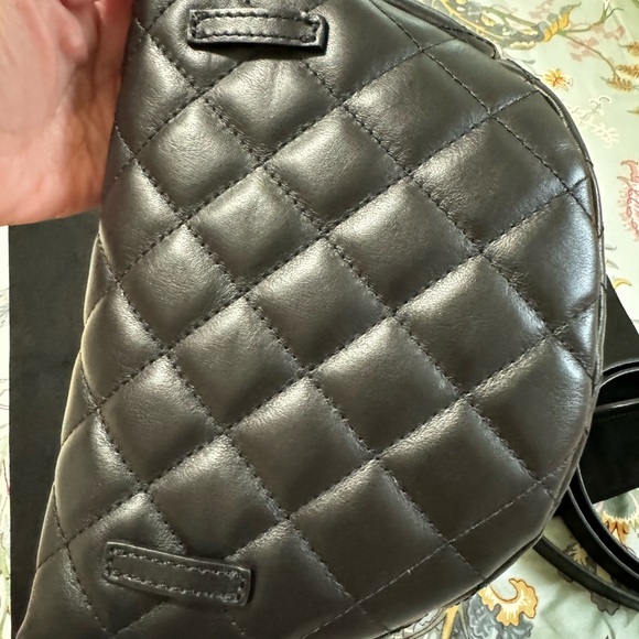 Chanel belt bag - Picture 6 of 10